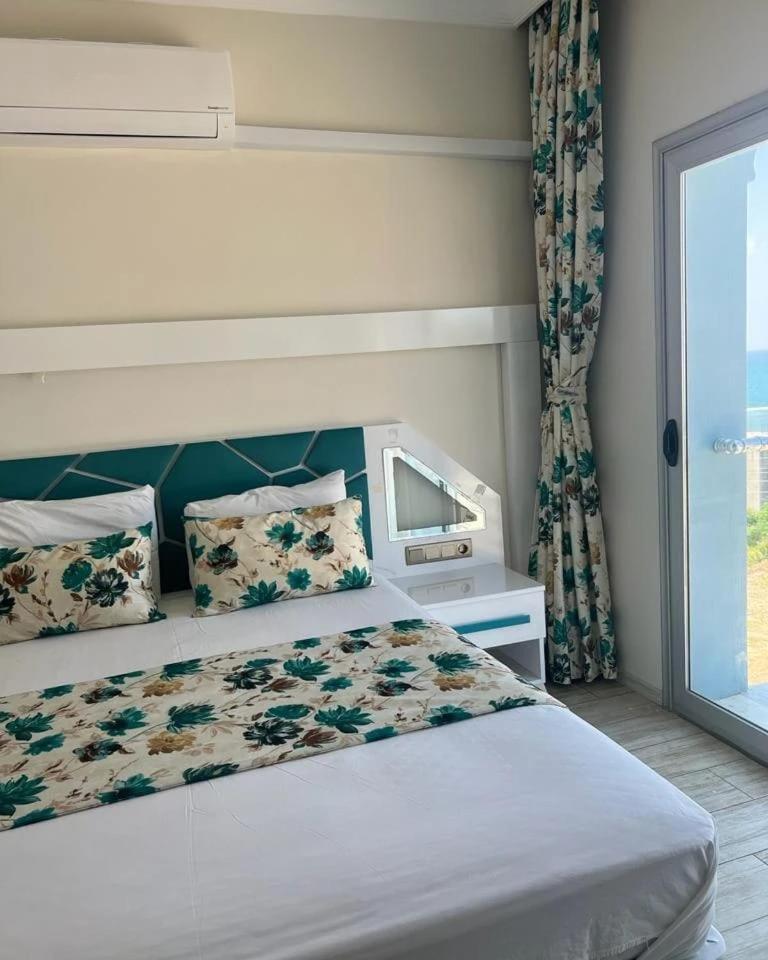 Derin Deniz Otel Karatas  Exterior foto
